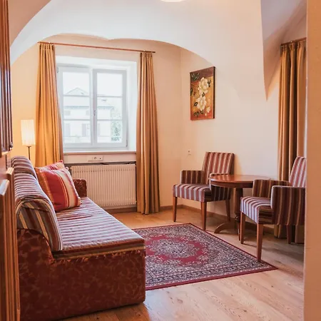 Traube Hotel 3*